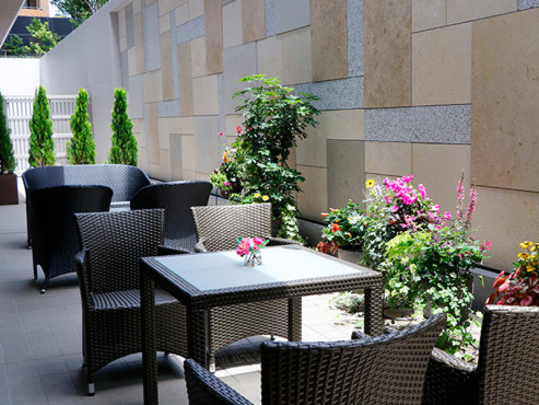 ウェルケアヒルズ馬事公苑