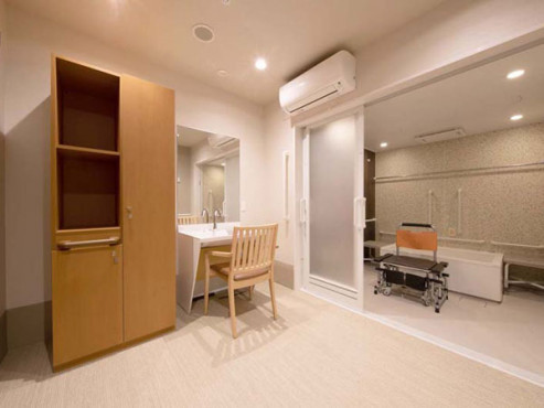 チャームスイート新横浜