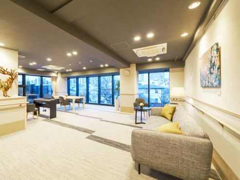 チャームプレミア柿の木坂