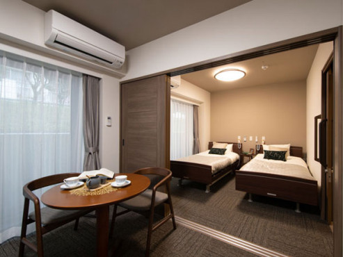 チャームスイート東逗子