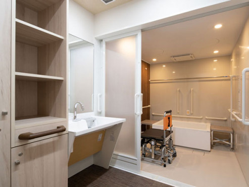 チャームスイート東逗子