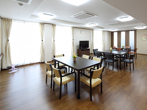 エイジフリーハウス堺鳳（さかいおおとり）