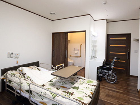 エイジフリーハウス吹田江坂町