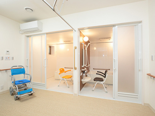 エイジフリーハウス大阪上本町