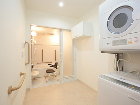 エイジフリーハウス大阪上本町