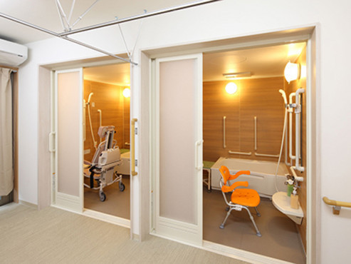 エイジフリーハウス豊中庄内栄町