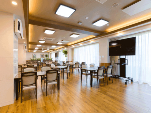 プレザングラン門戸厄神