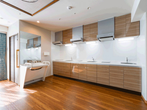 プレザングラン門戸厄神