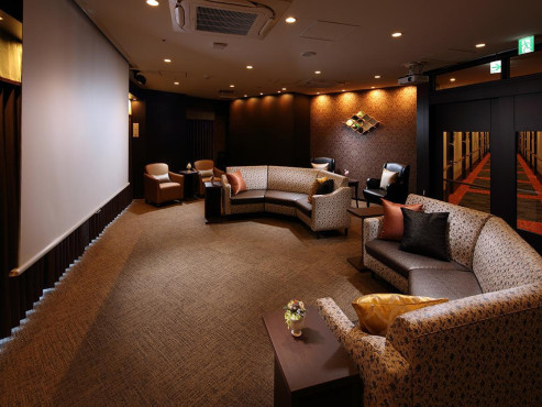 グランダ溝の口