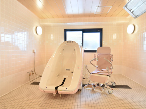 クラーチ・ファミリア西新宿