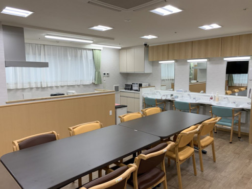 食堂兼リビング