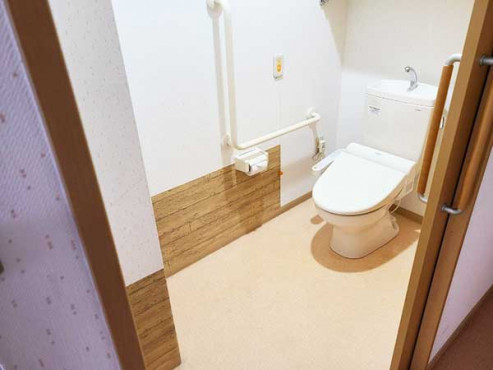 とーますハウス