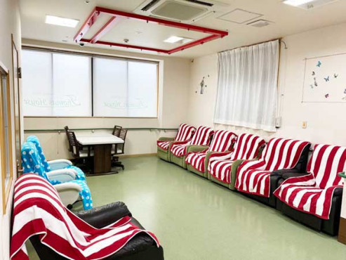 とーますハウス