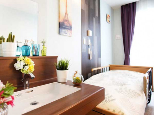 有料老人ホーム　憩