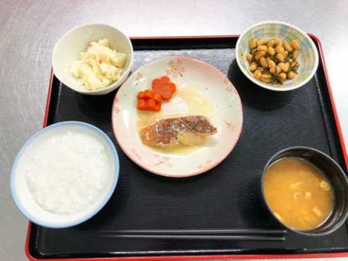 あんねいの家やとみ