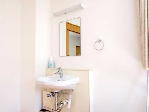 あんねいの家やとみ