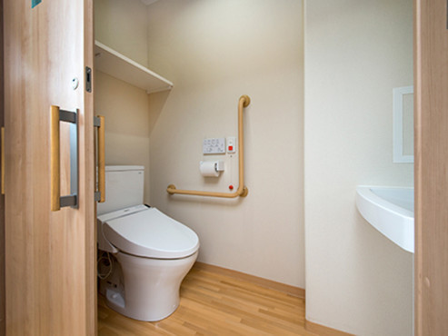 エイジフリーハウス八王子元横山町