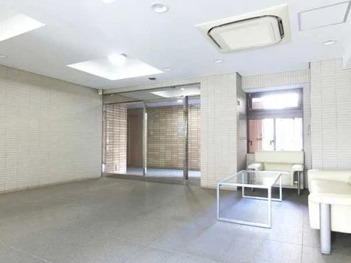 エントランスホール