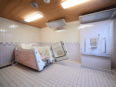 らいふアシスト・泉ヶ森 本館