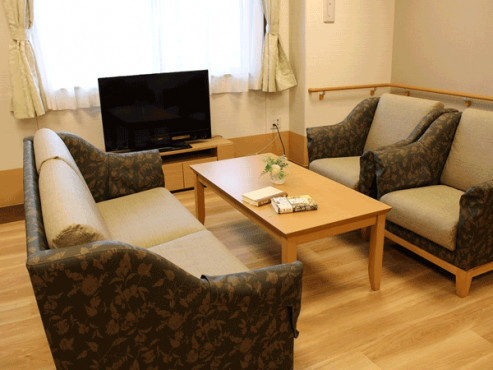 ホームステーション三鷹