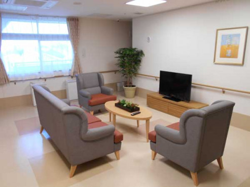 ホームステーション日野