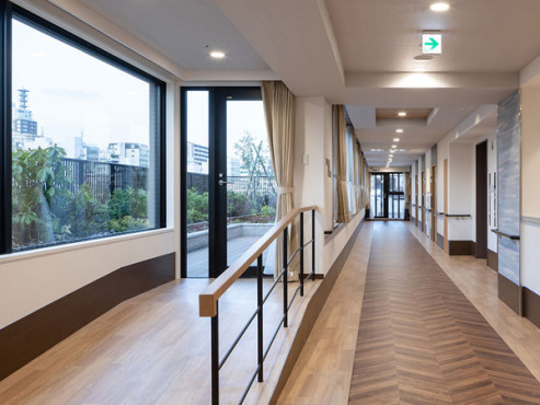 ホスピタルメント四谷大京町