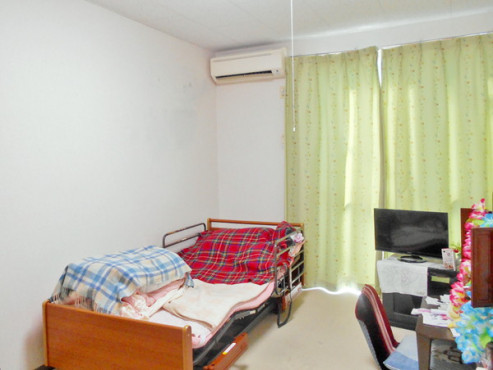 居室（家具配置イメージ）