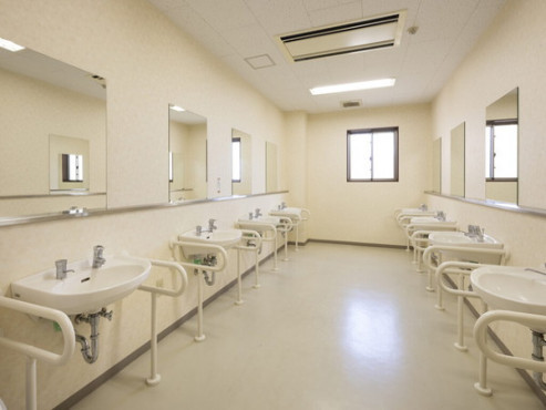 クレストケア八王子