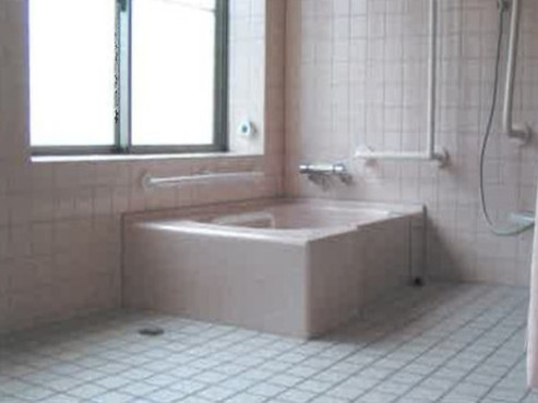 あすか＜有限会社エトワール＞