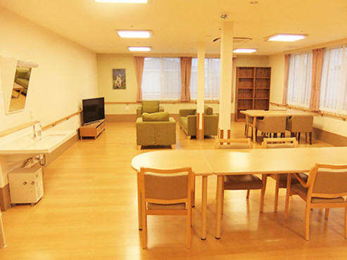 トミオさいたま桜テラス