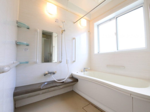 ちいさな手横浜かなざわ