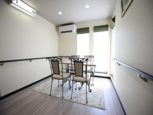 ちいさな手若葉の丘横浜こうなん