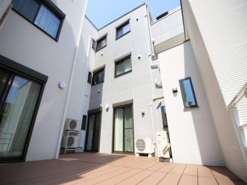 ちいさな手若葉の丘横浜こうなん