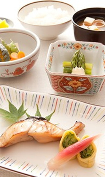 モーニングパーク主税町