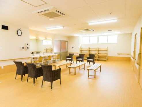 ウエルハウス尼崎Ⅱ番館