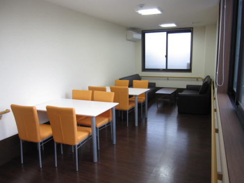 ライフパートナー新在家