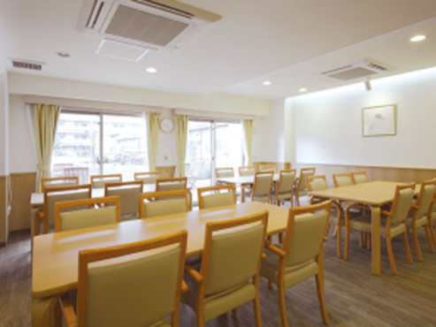 リリィパワーズレジデンス高田西