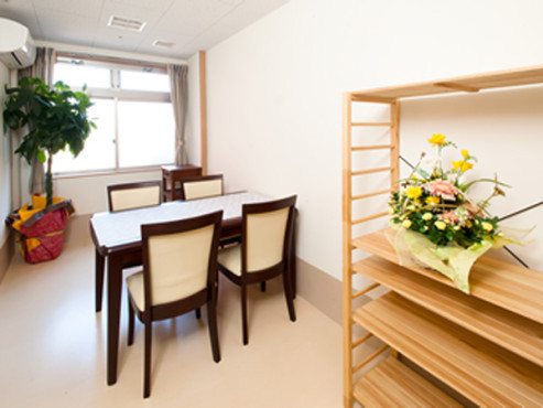 シフティーン三島