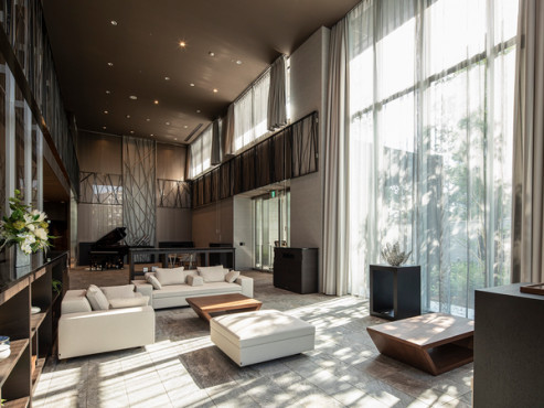 エントランスホール