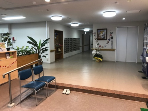 ケアホスピス中原