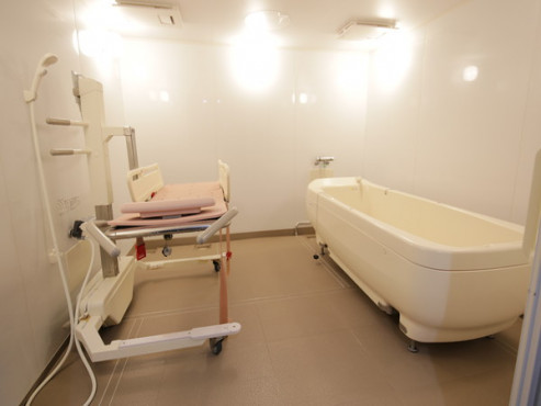 ケアホスピス中原