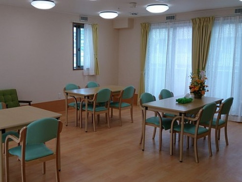 ガーデンテラス富士森公園