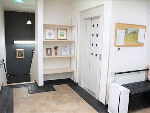 ウイング市川六番館