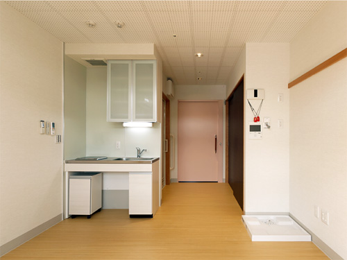 レインボーの家 上平間