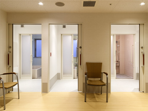 レインボーの家 上平間