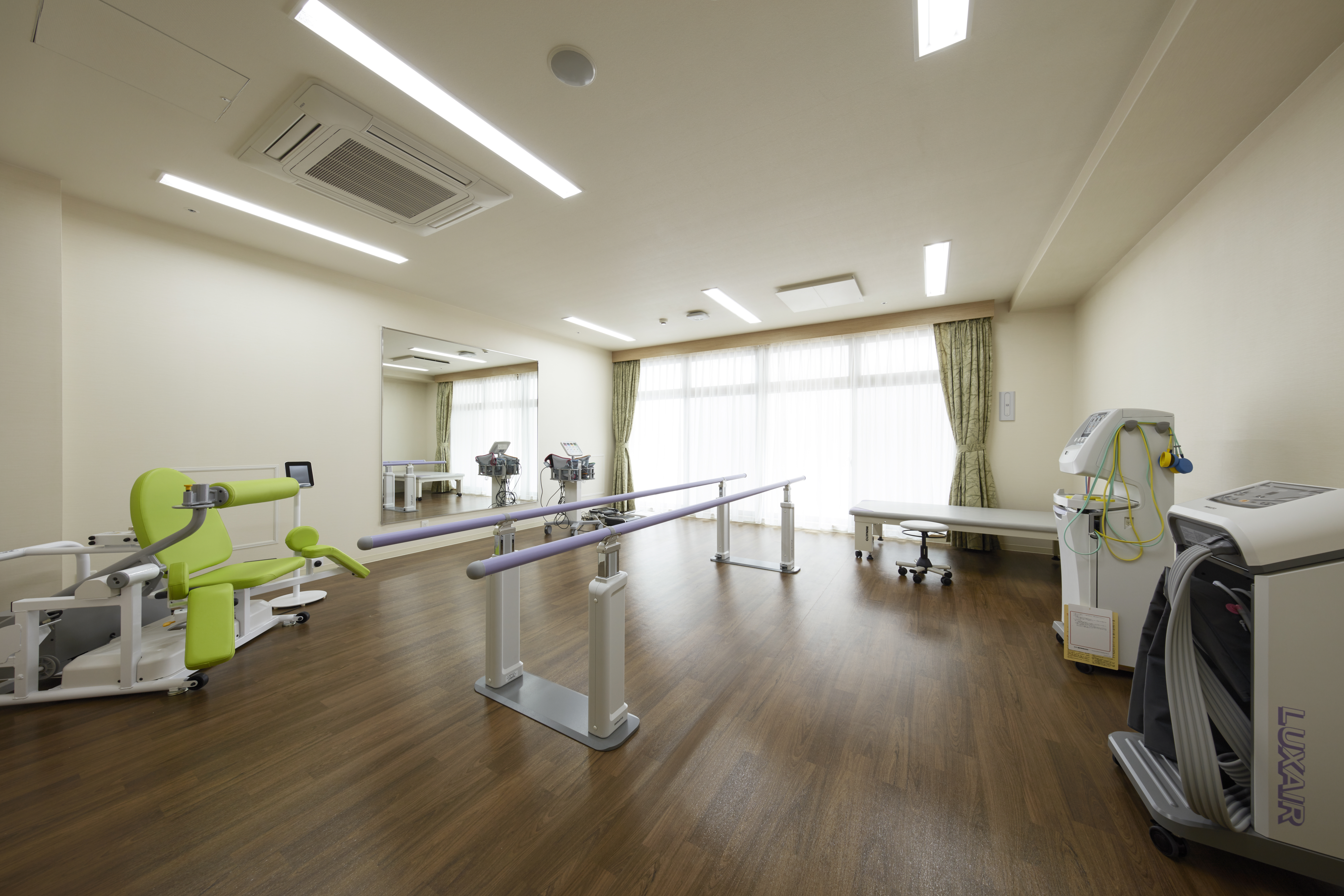 トラストガーデン四条烏丸リハビリ室