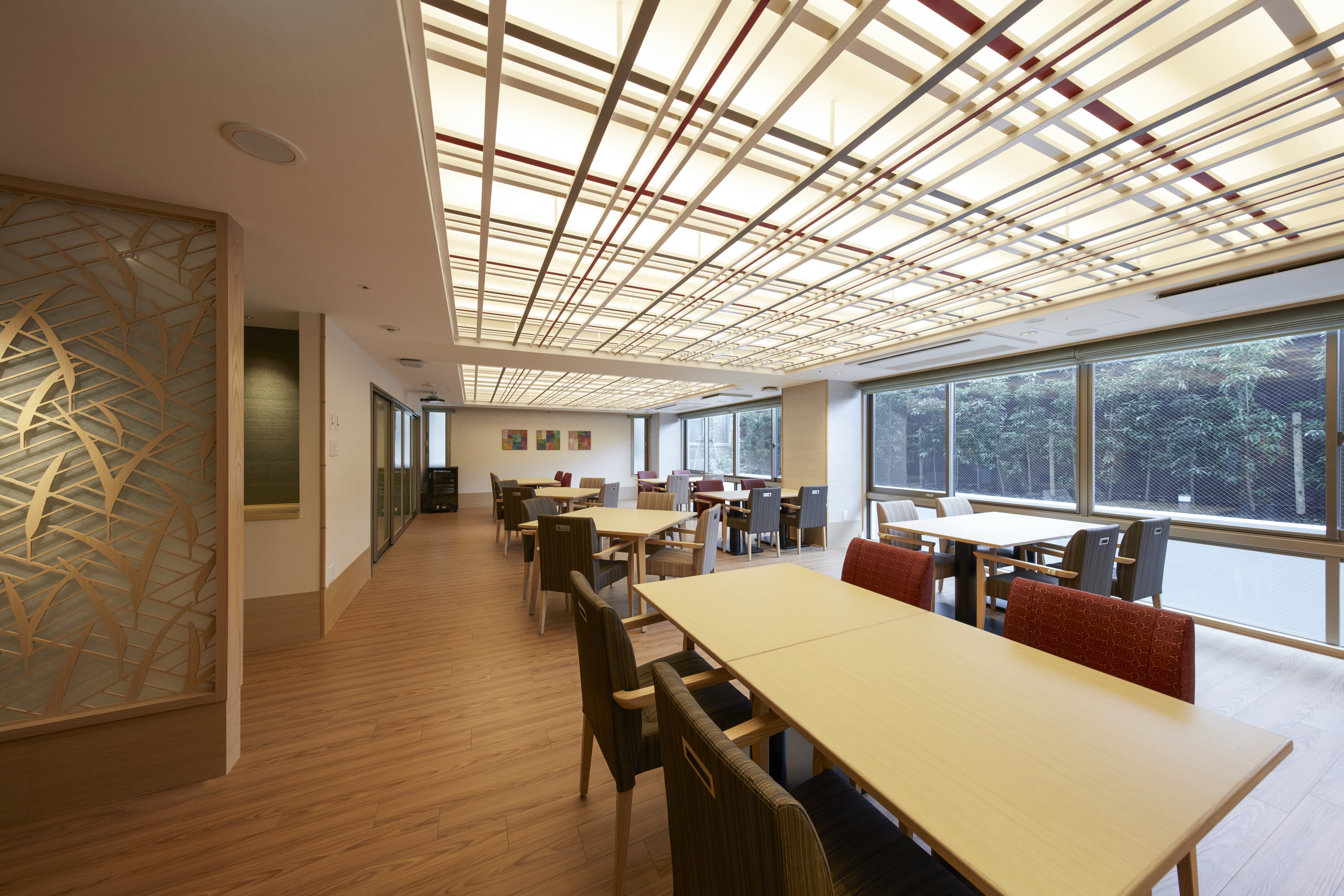 トラストガーデン四条烏丸ダイニング